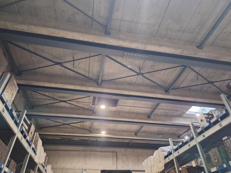 Surélévation 300 m² KAPECI Acier Ain